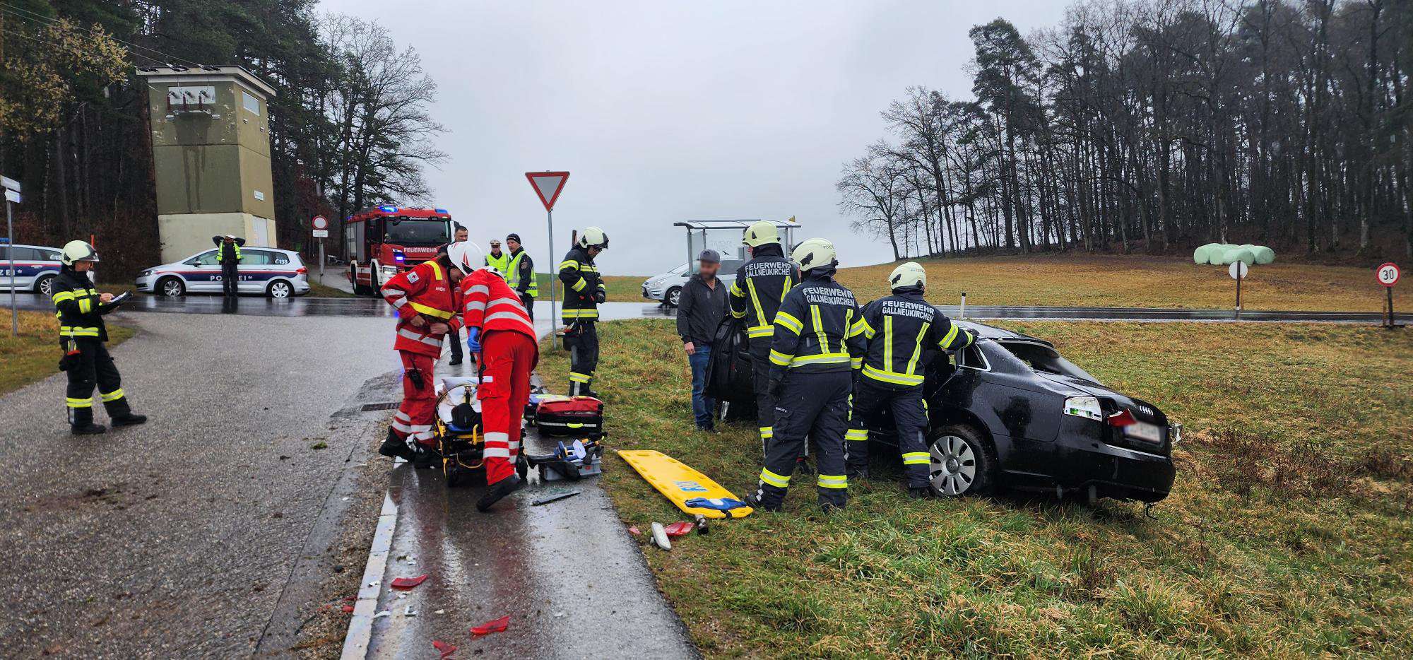 Verkehrsunfall mit Menschenrettung